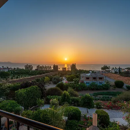 Nyaraló Nikita Argáka